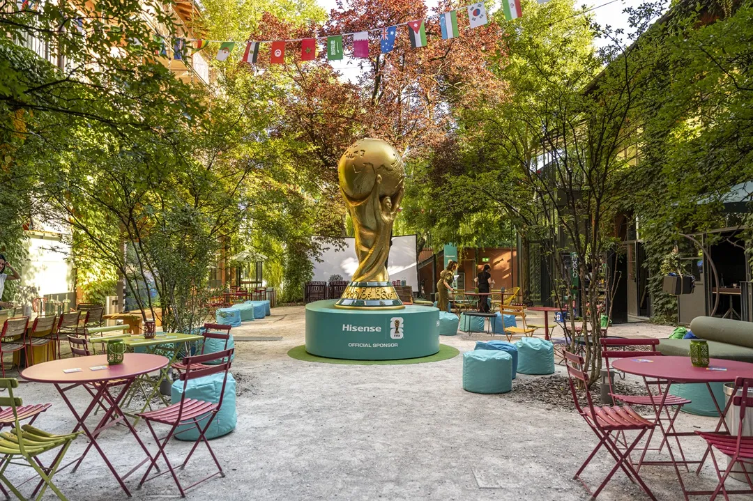 Hisense celebra i Mondiali con un evento immersivo a Milano