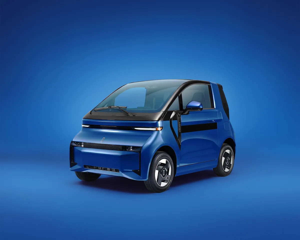 Linktour ALUMI: a Parigi tre concept di quadriciclo elettrico