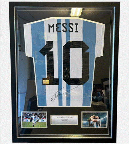 Mondiali 2026: La Caccia ai Cimeli calcistici da Messi a Curacao