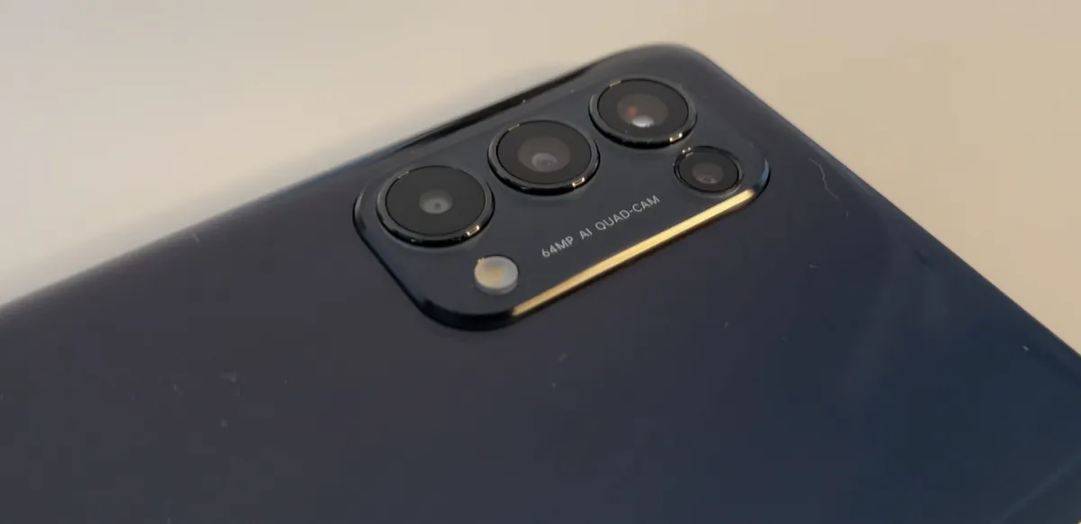 Recensione Recensione Oppo Find X3 Lite: l'equilibrio perfetto della fascia media