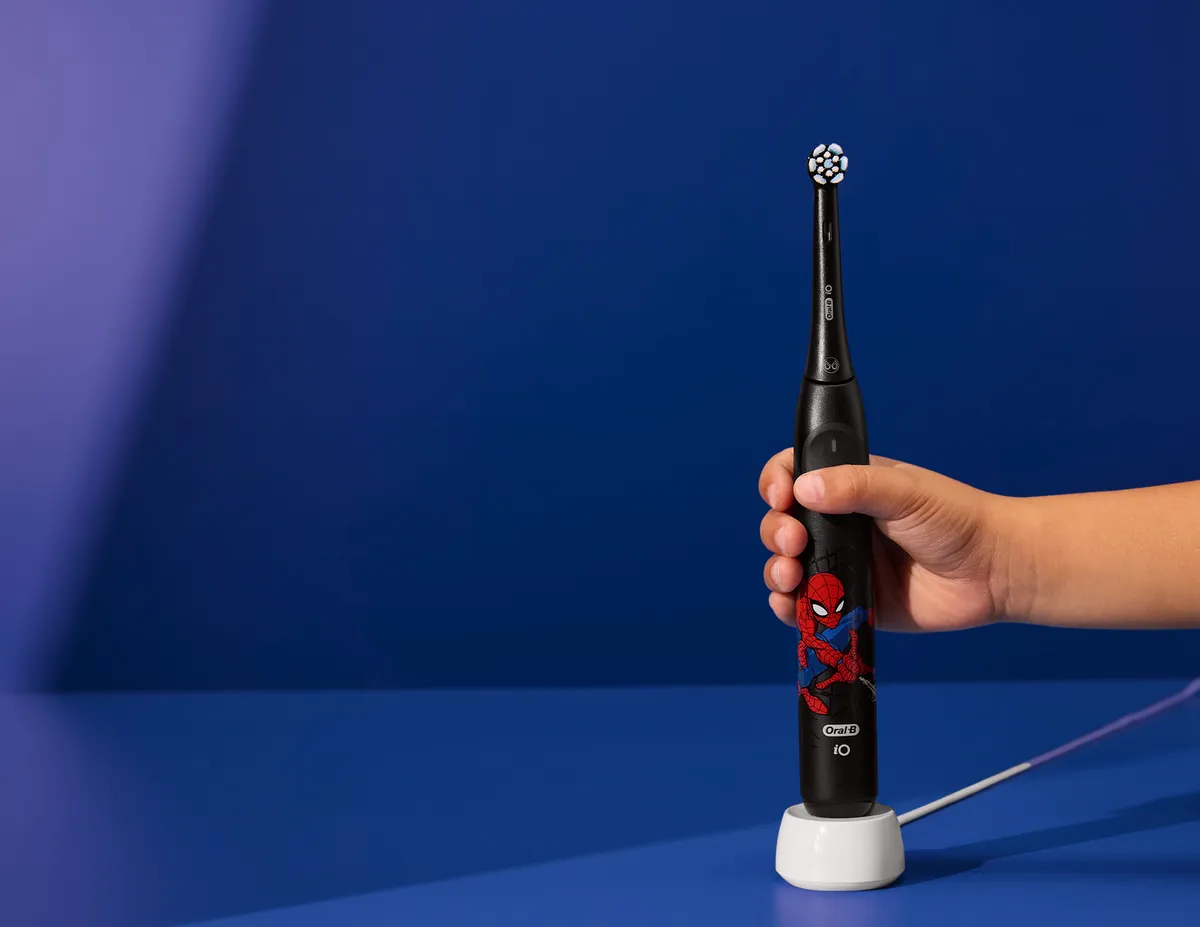 Oral-B iO Kids Marvel Spider-Man per il Back to School