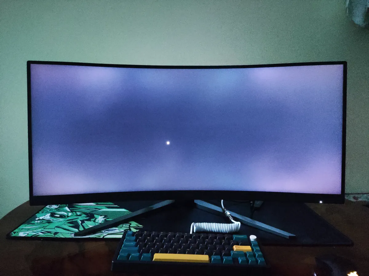 Recensione Recensione AOC CU34G4Z: monitor Fast VA ultrawide a 240 Hz