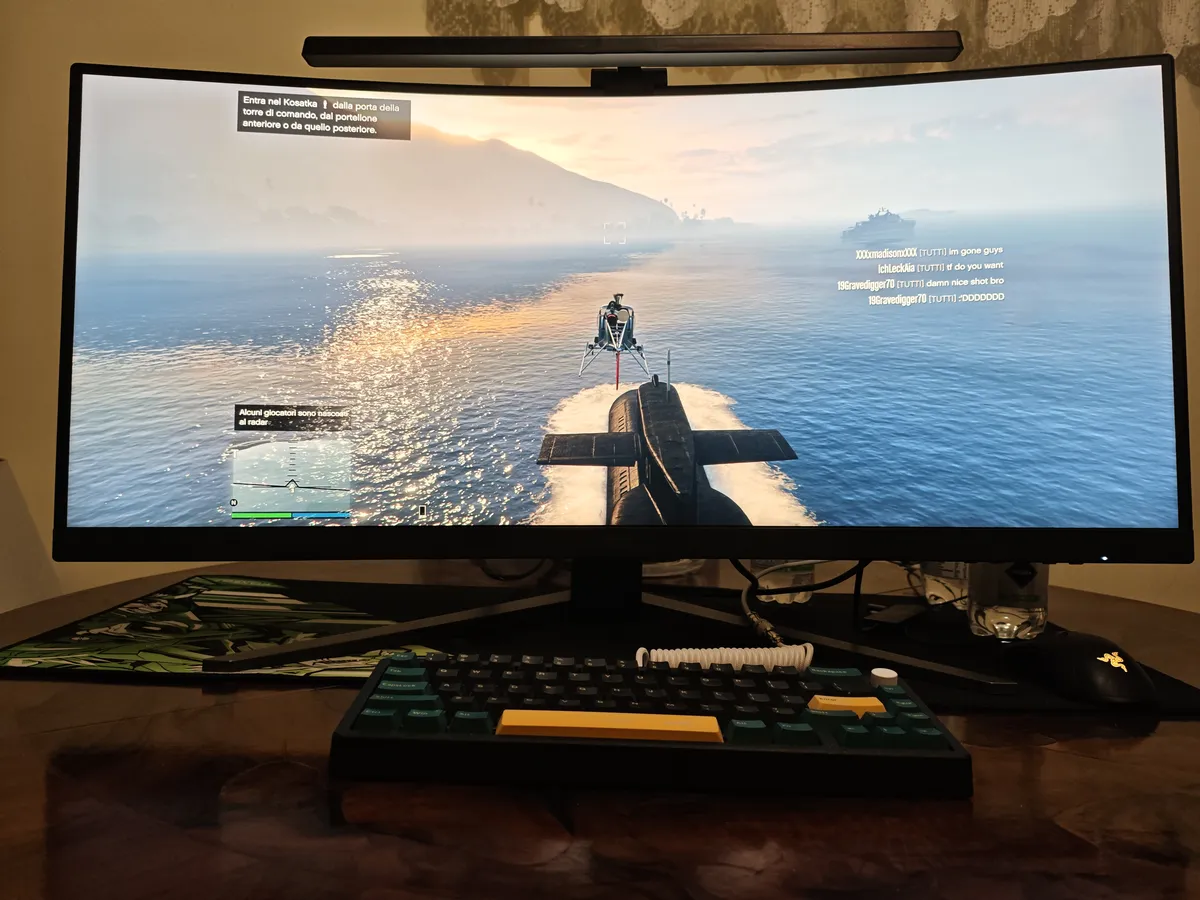 Recensione Recensione AOC CU34G4Z: monitor Fast VA ultrawide a 240 Hz