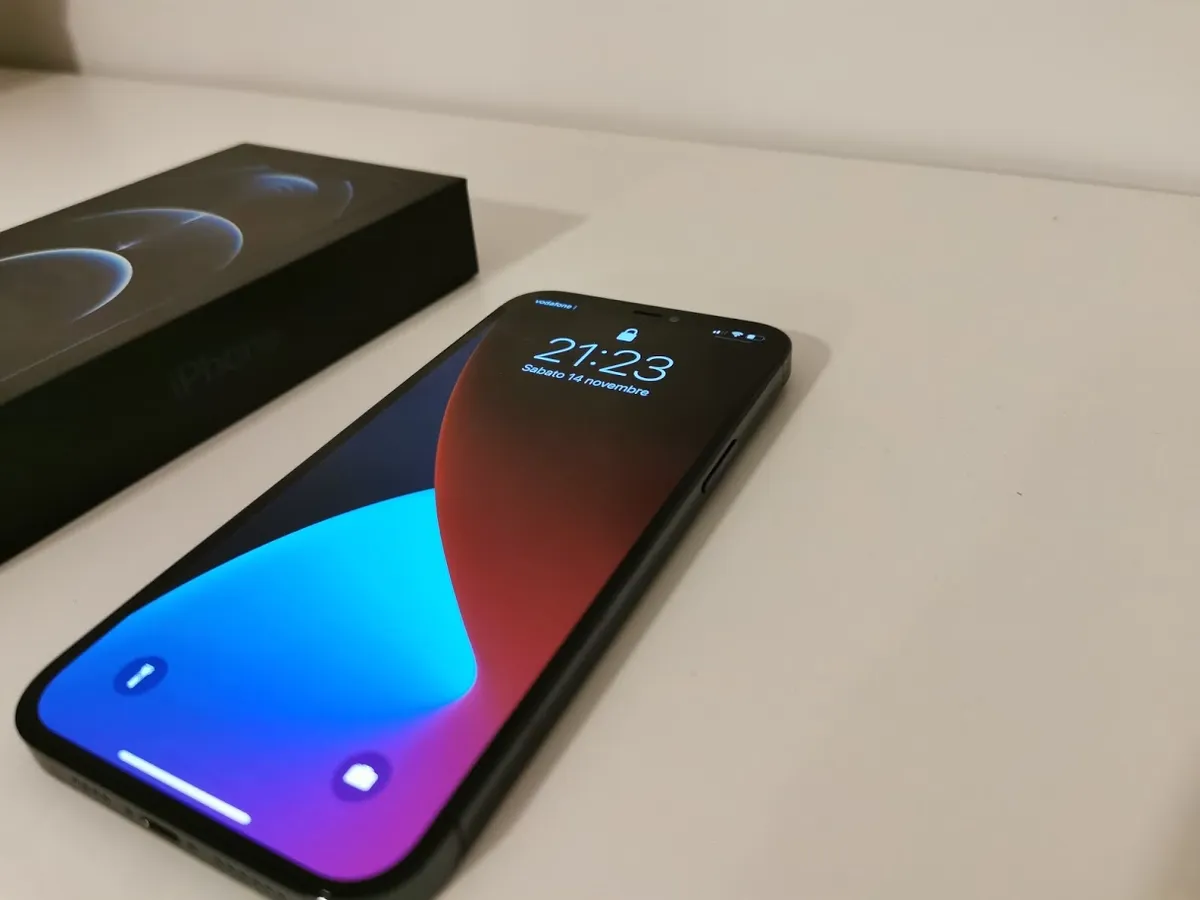 Recensione Apple iPhone 12 Pro Max: recensione per foto e video pro