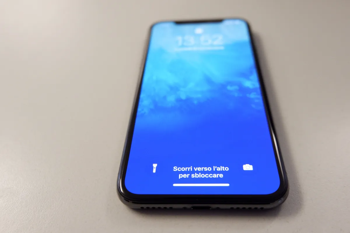 Apple iPhone X