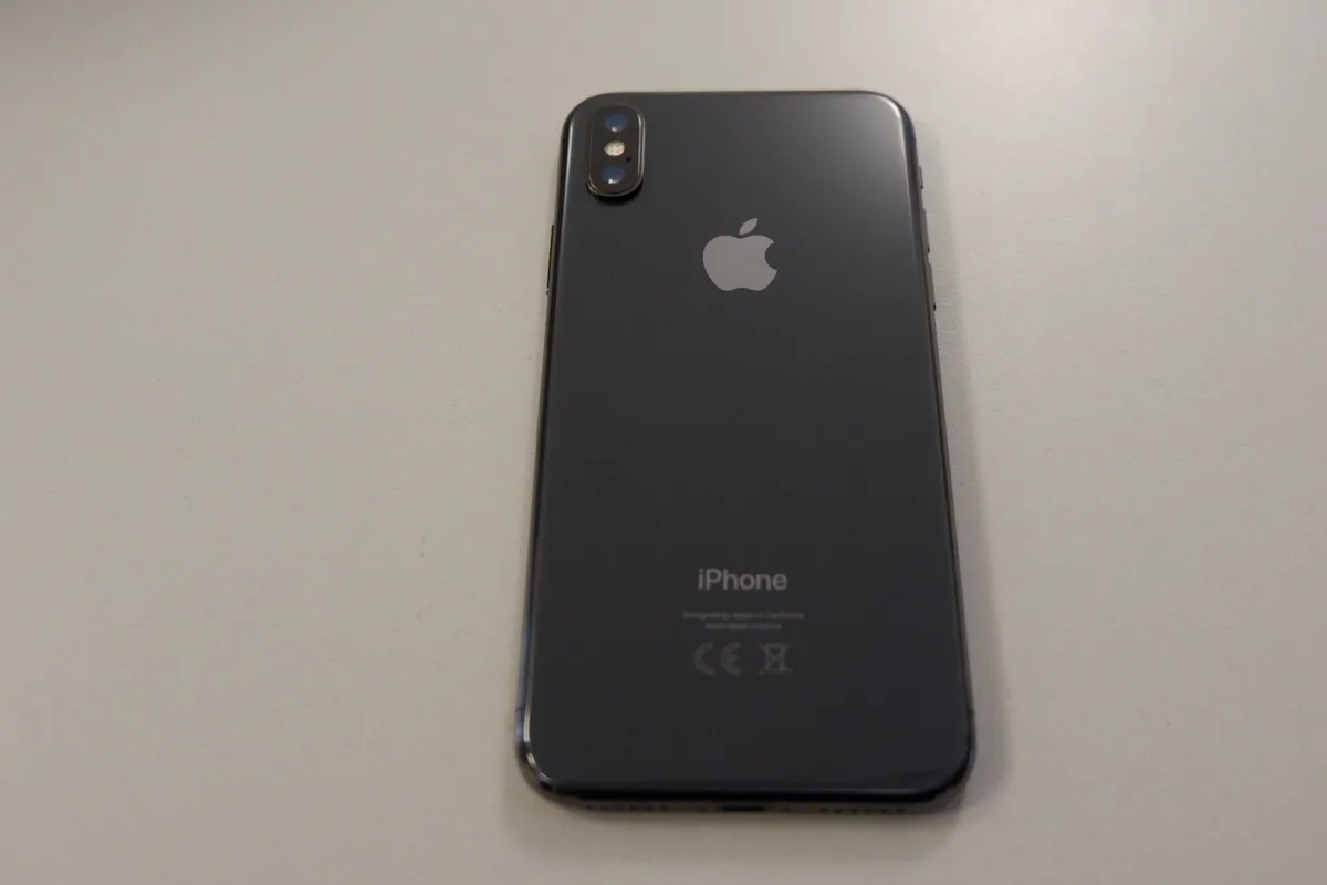 Apple iPhone X