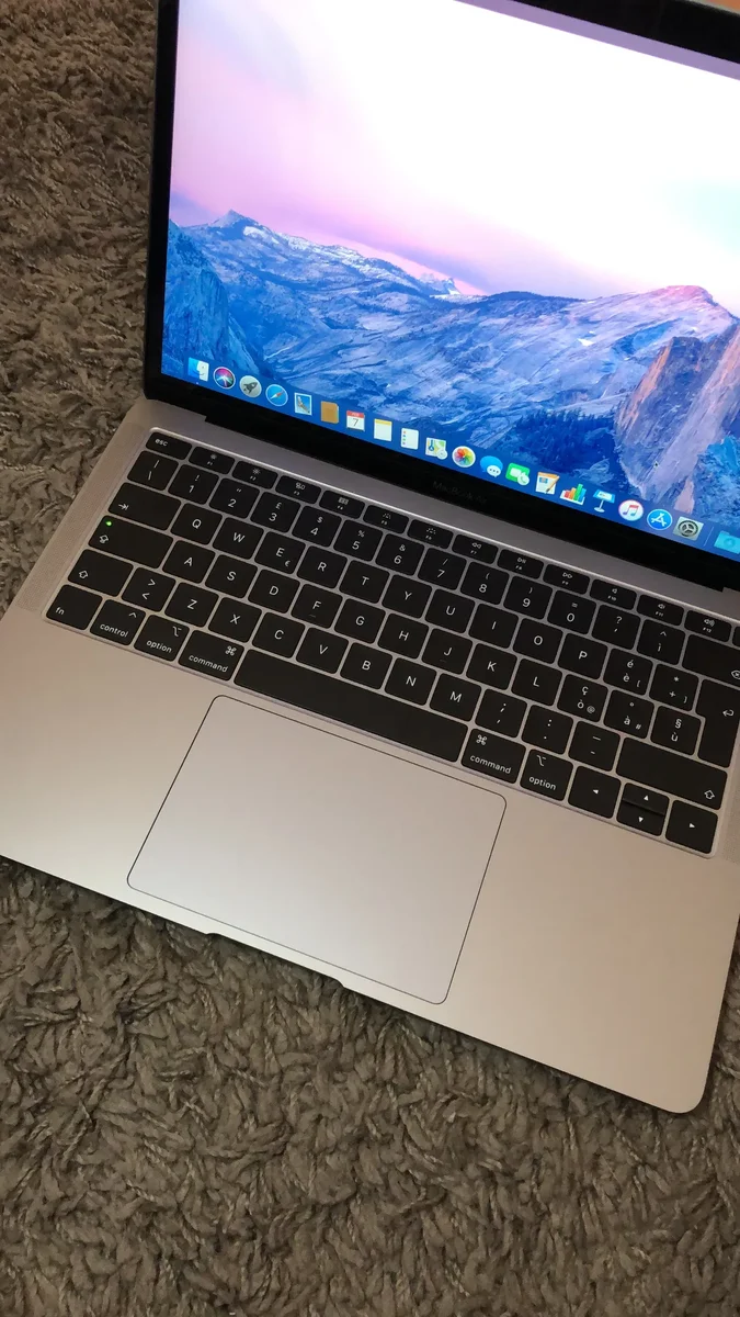 Apple MacBook Air 2018: un portatile premium per chi non bada a spese