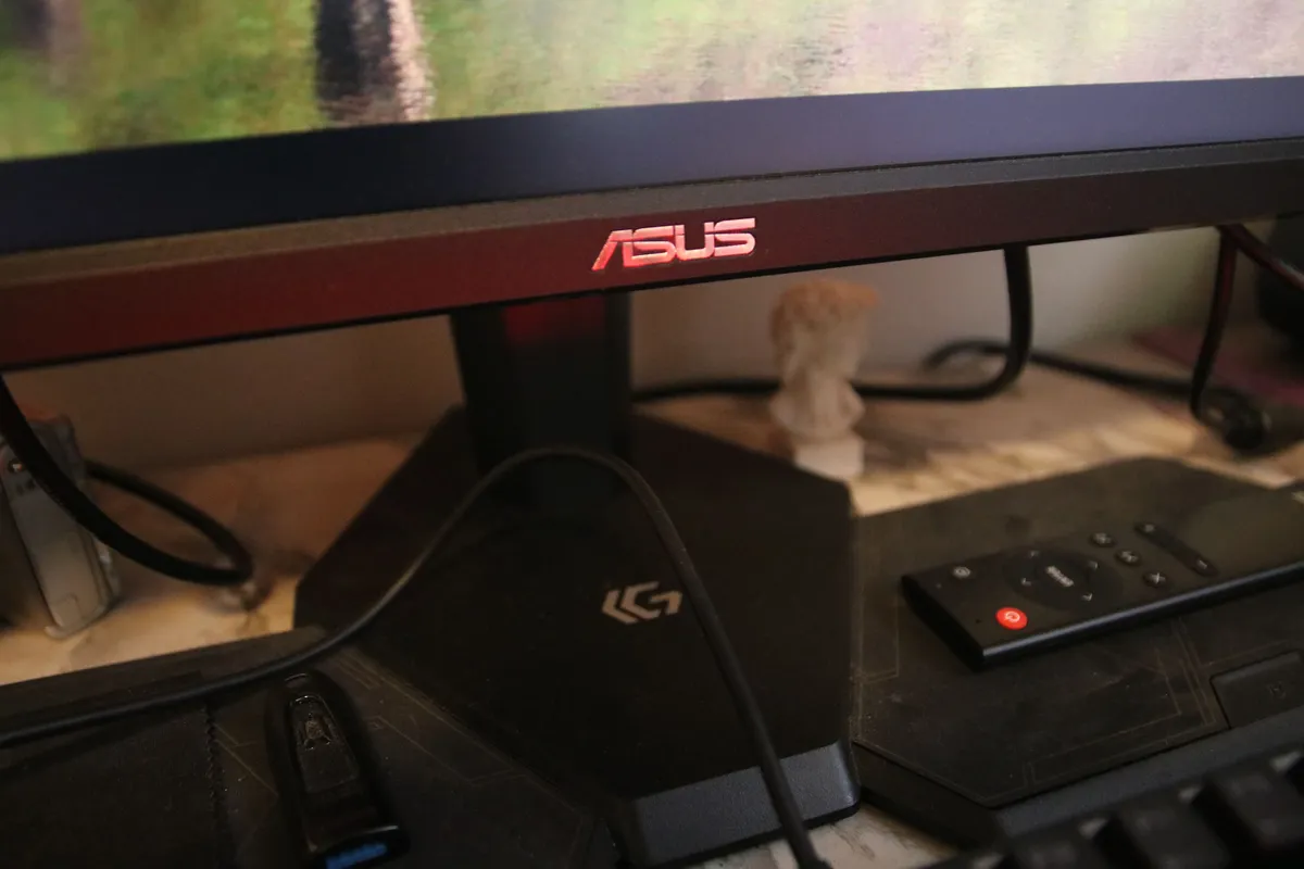 Recensione ASUS CG32UQ: il monitor da gaming 4K per veri appassionati