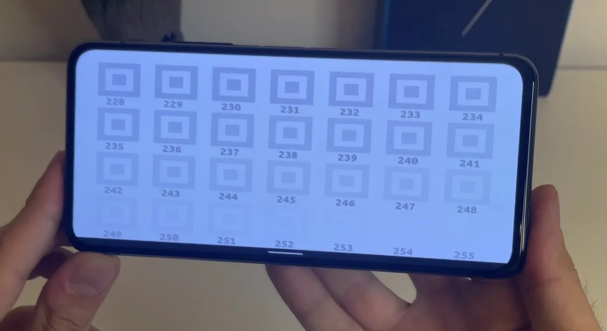 Recensione Recensione Asus Zenfone 7 Pro: il top di gamma più equilibrato