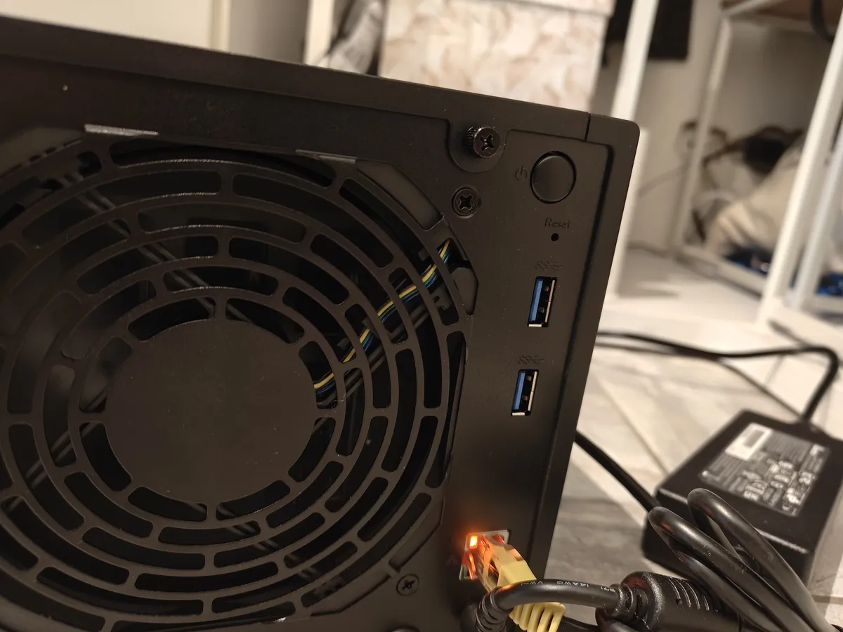 Recensione ASUSTOR Drivestor 4 Gen2: NAS 2,5 GbE per casa e ufficio