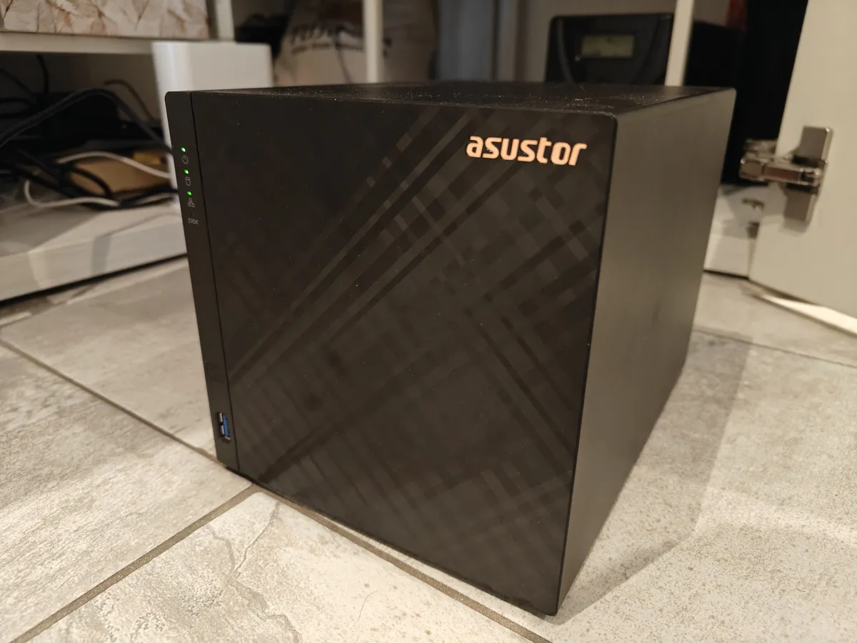 Recensione ASUSTOR Drivestor 4 Gen2: NAS 2,5 GbE per casa e ufficio