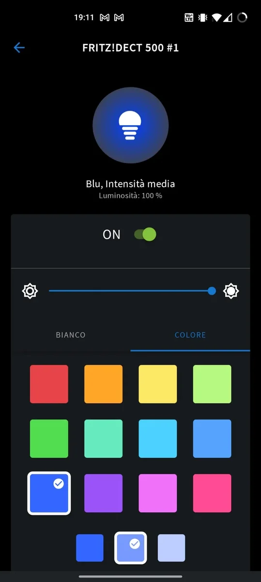 Recensione Recensione AVM FRITZ!DECT 500: lampadina smart RGB per FRITZ!Box