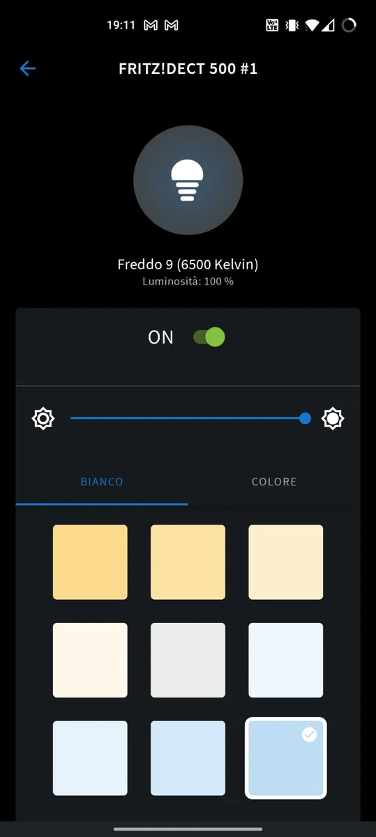 Recensione Recensione AVM FRITZ!DECT 500: lampadina smart RGB per FRITZ!Box