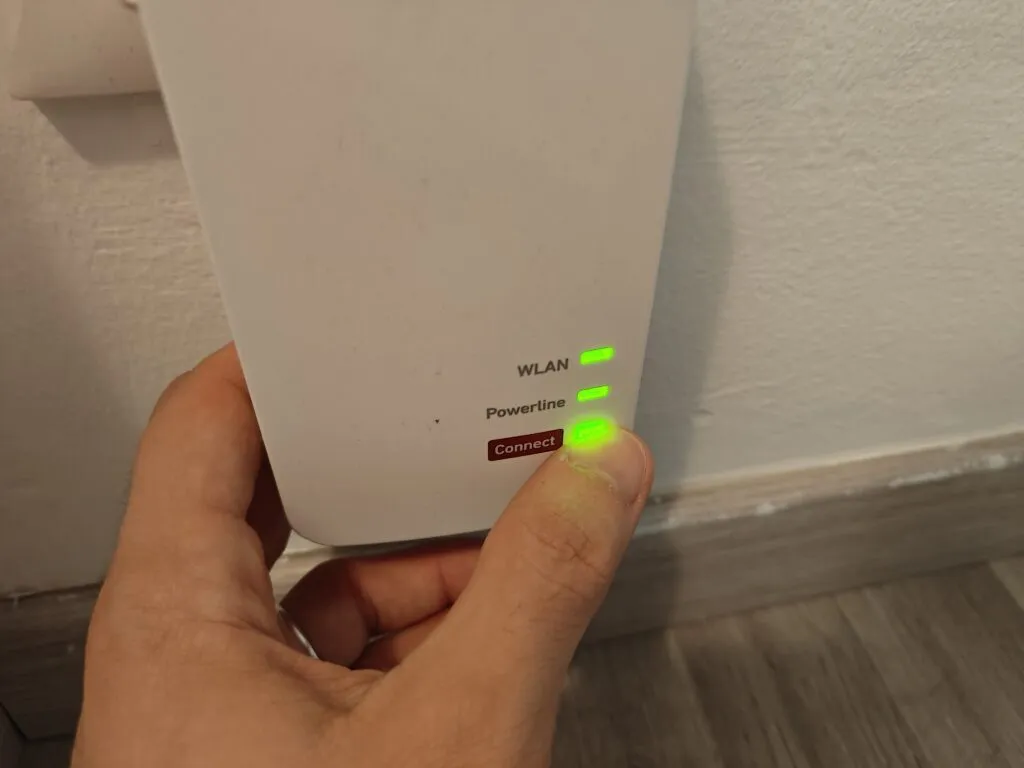 Recensione Recensione AVM FRITZ!Powerline 1240 AX: Wi-Fi 6 e rete elettrica