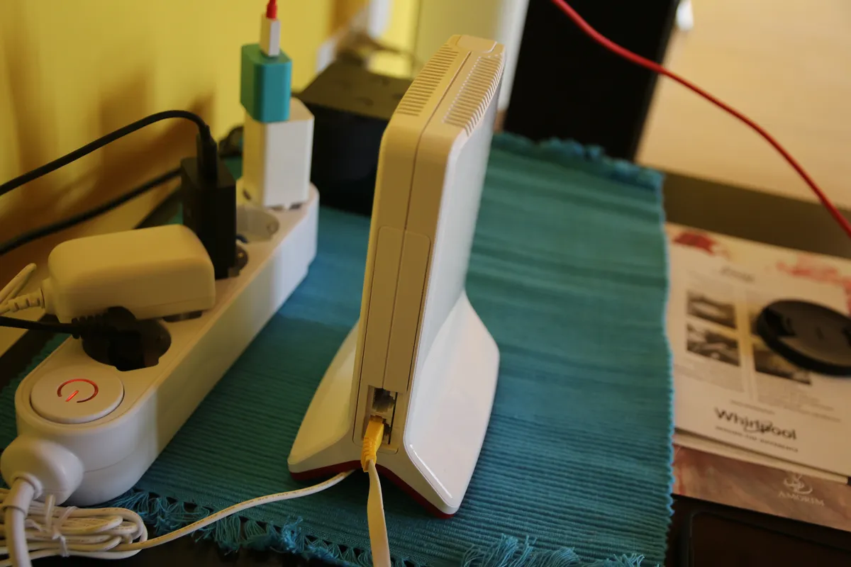 Recensione Recensione AVM FRITZ!Repeater 3000: Wi-Fi Mesh veloce e stabile