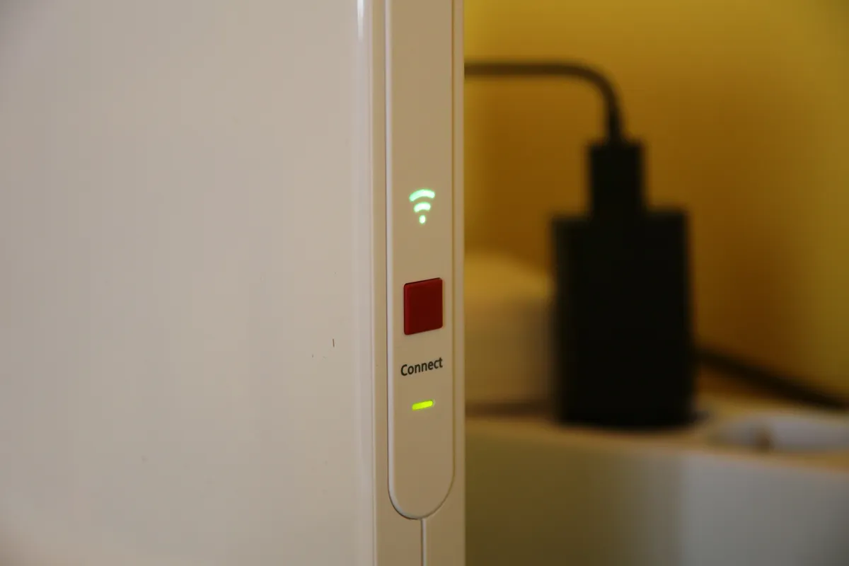 Recensione Recensione AVM FRITZ!Repeater 3000: Wi-Fi Mesh veloce e stabile