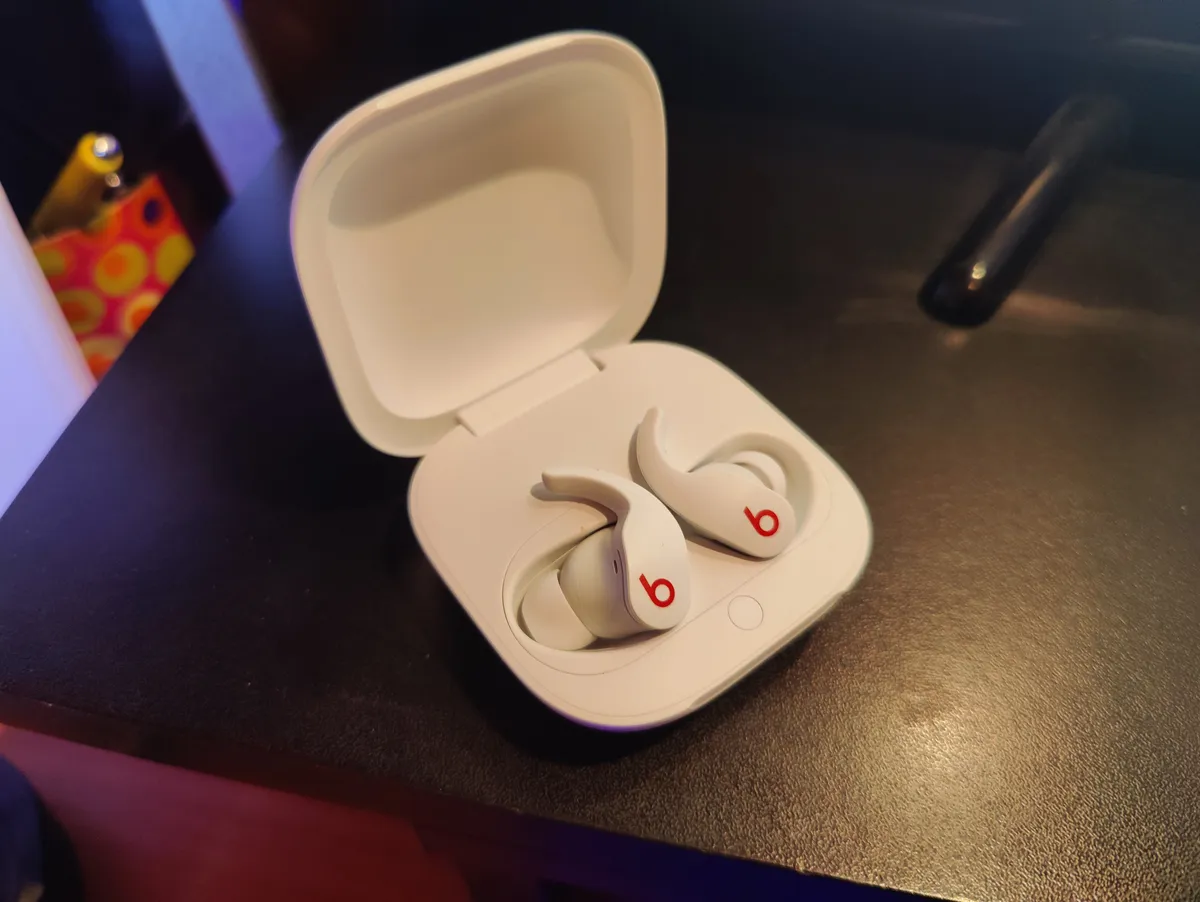 Recensione Recensione Beats Fit Pro: auricolari sportivi top di gamma per iOS e Android