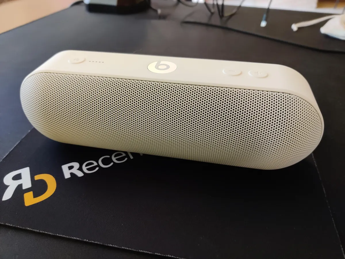 Recensione Recensione Beats Pill+: Eleganza e Potenza Bluetooth