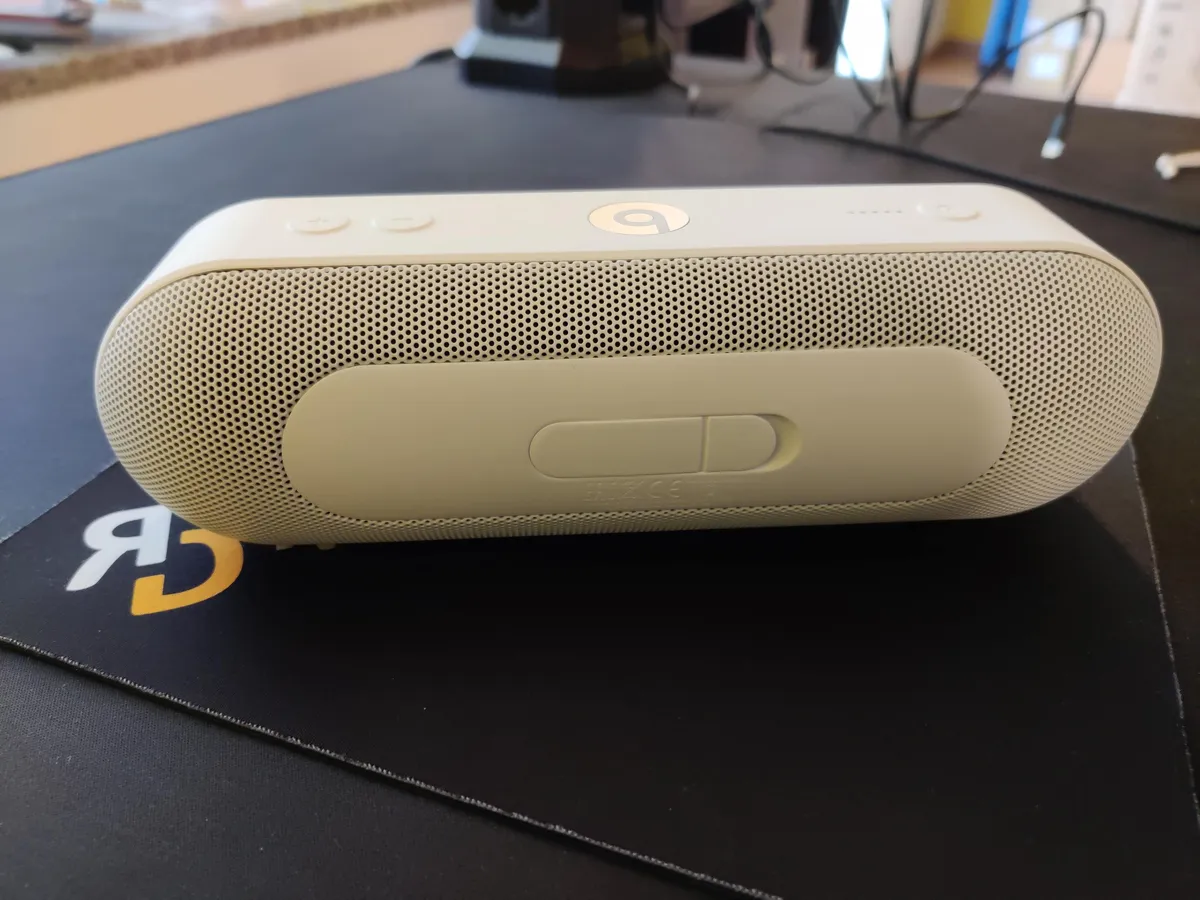 Recensione Recensione Beats Pill+: Eleganza e Potenza Bluetooth