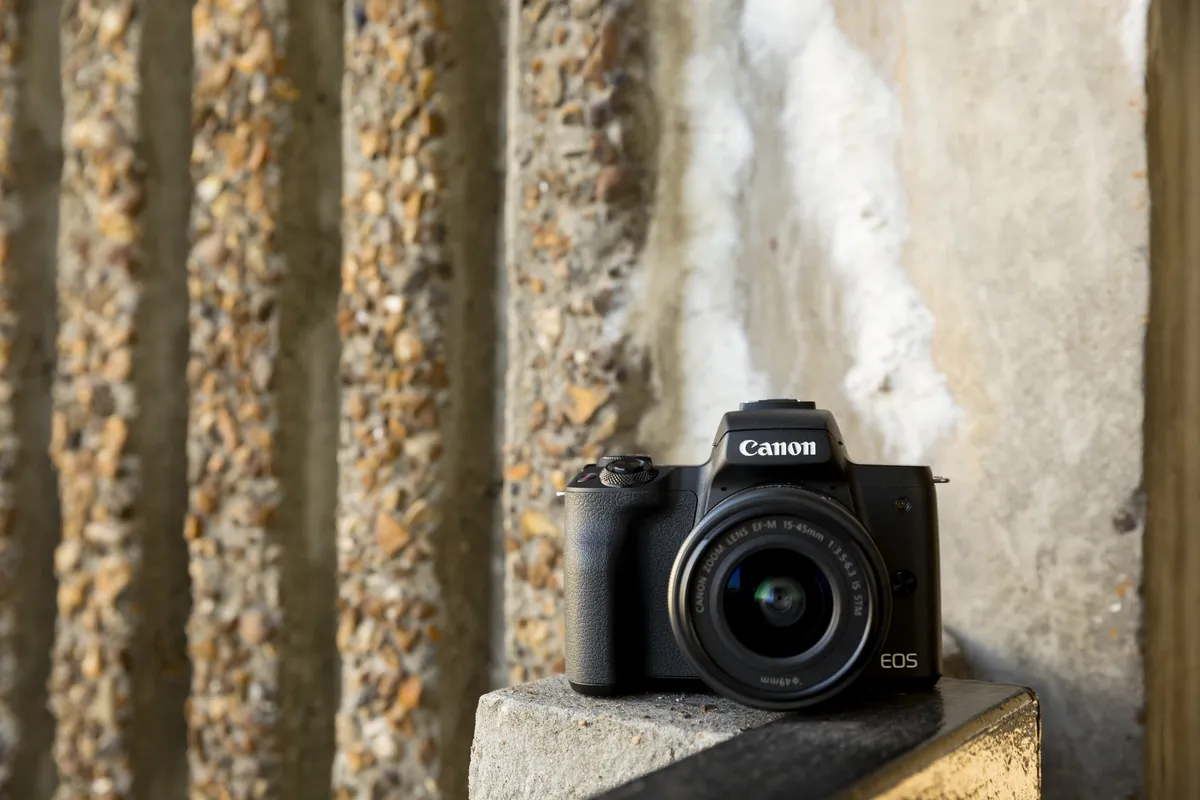 Canon EOS M50, la recensione: una piccola bomba a mano