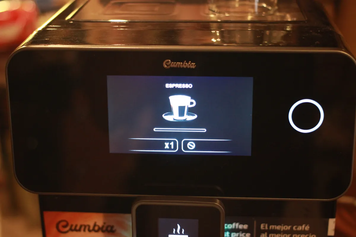 Recensione Cecotec Cumbia Power Matic-ccino 8000: la superautomatica per il caffè con tutte le funzionalità