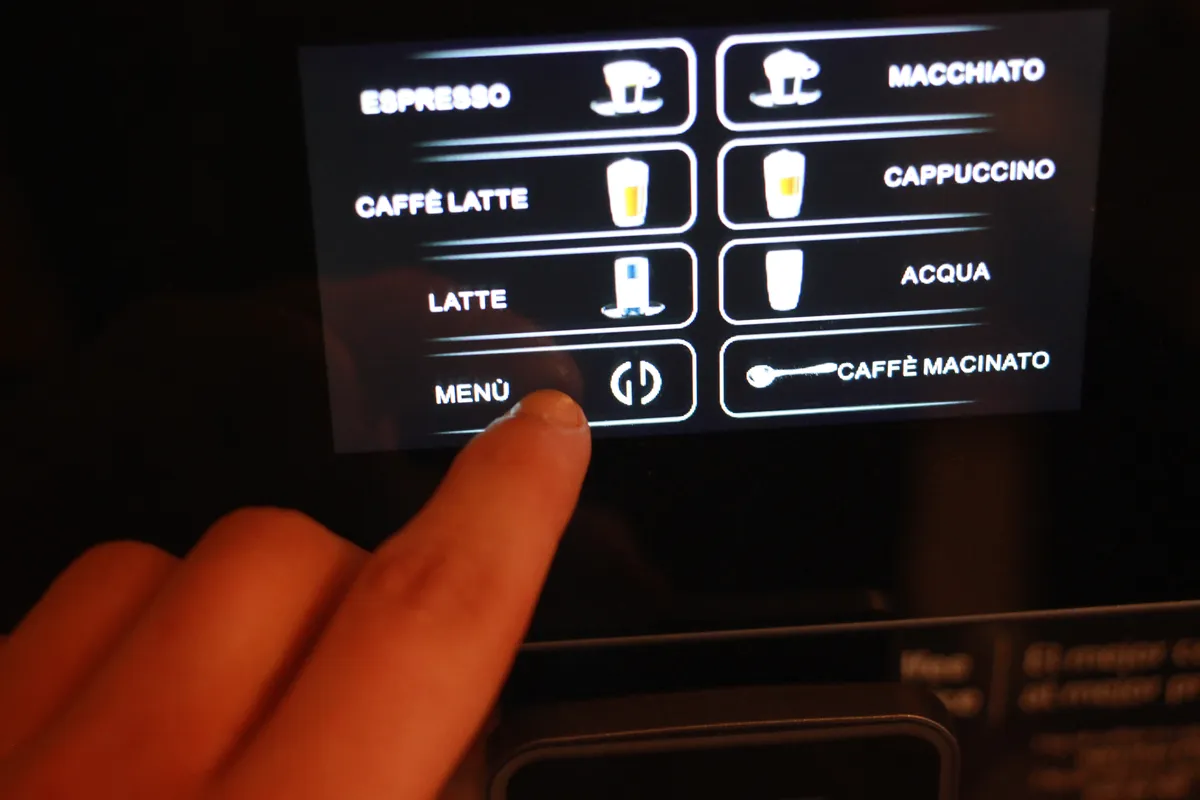 Recensione Cecotec Cumbia Power Matic-ccino 8000: la superautomatica per il caffè con tutte le funzionalità