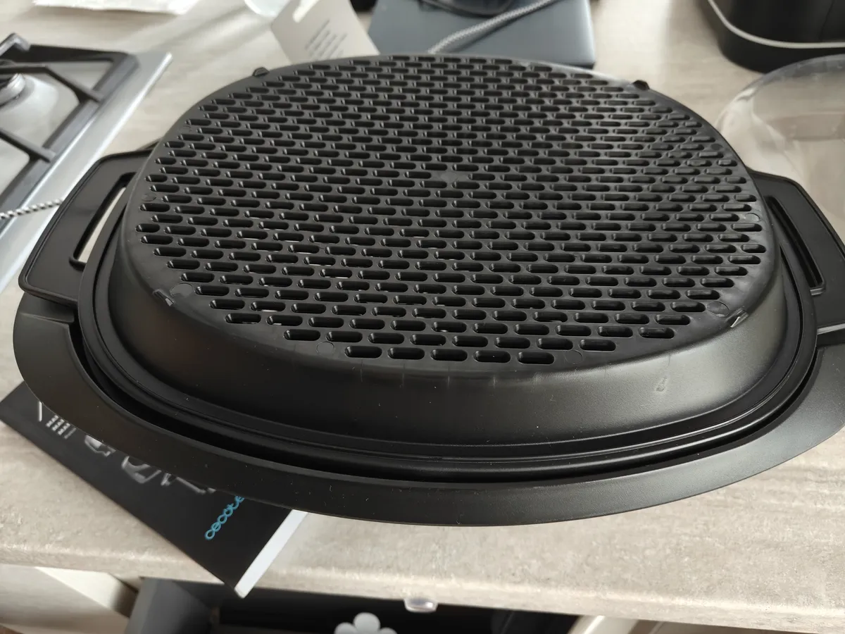 Recensione Cecotec Mambo Cooking Total Gourmet: il robot da cucina con dispenser automatico