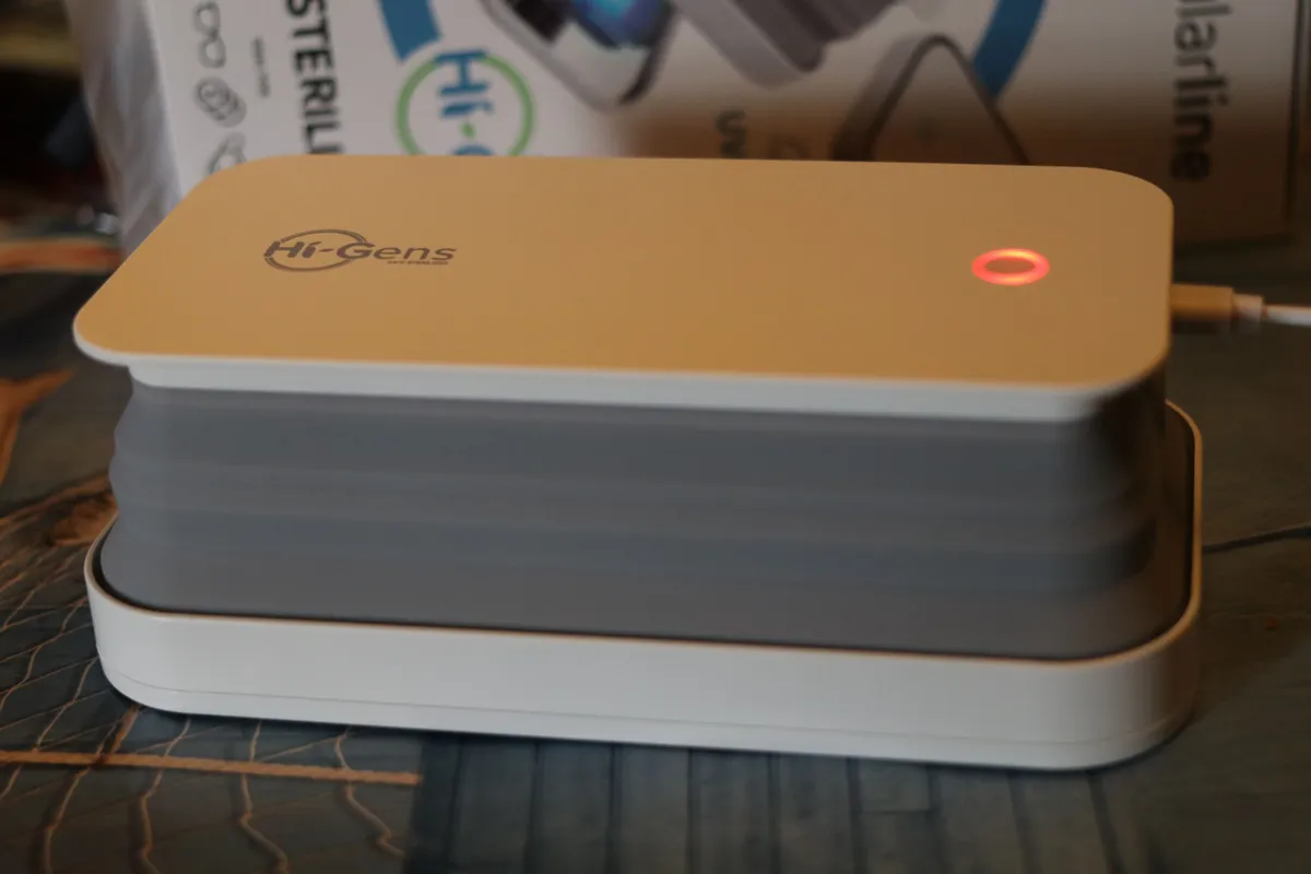 Recensione Cellularline Hi-Gens: lo sterilizzatore UV che elimina batteri in 1 minuto