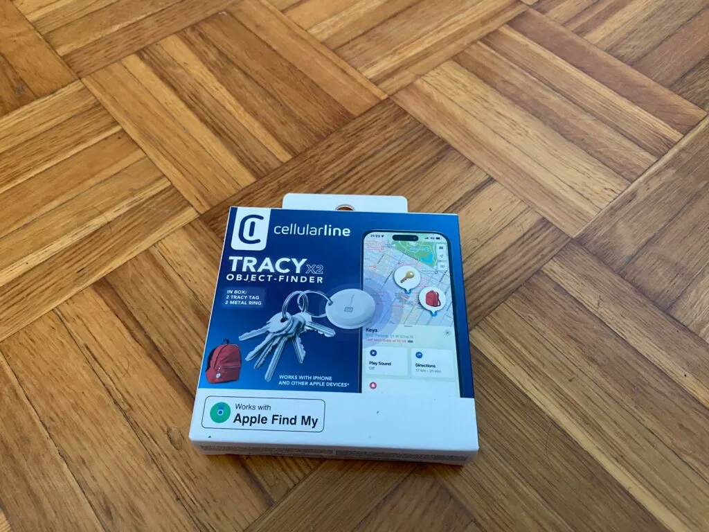 Recensione Recensione Cellularline Tracy: il localizzatore per Apple Dov'è