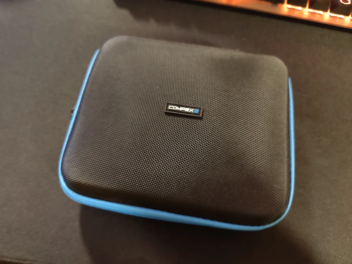 Recensione Recensione Compex Mini: l'elettrostimolatore smart wireless per sportivi