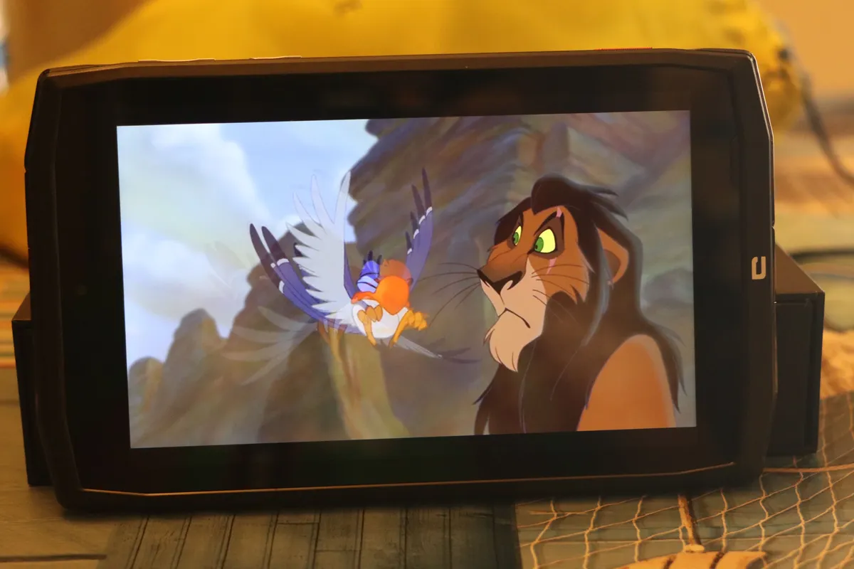 Recensione Crosscall Core-T4: il tablet indistruttibile per professionisti e famiglie