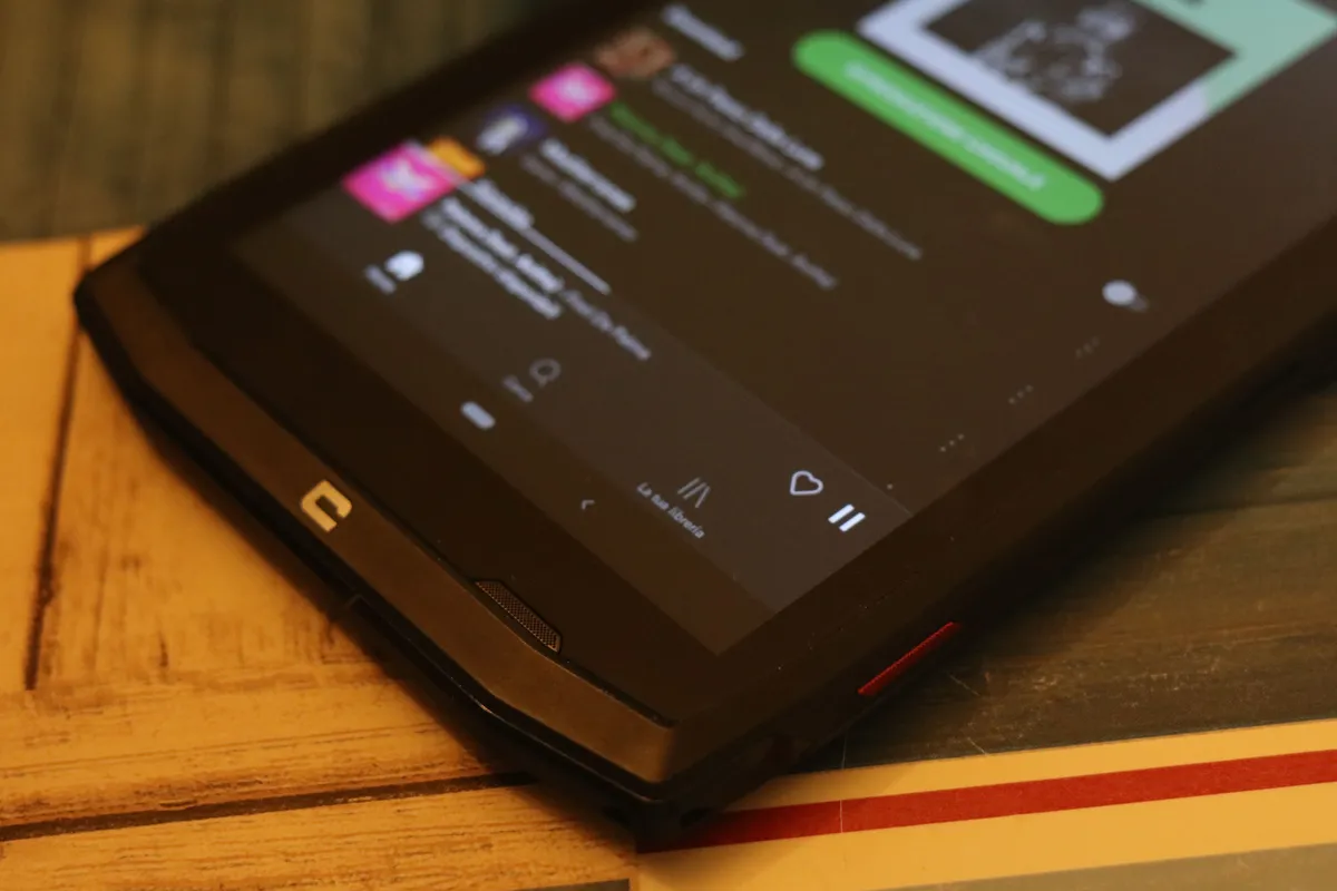 Recensione Crosscall Core-T4: il tablet indistruttibile per professionisti e famiglie