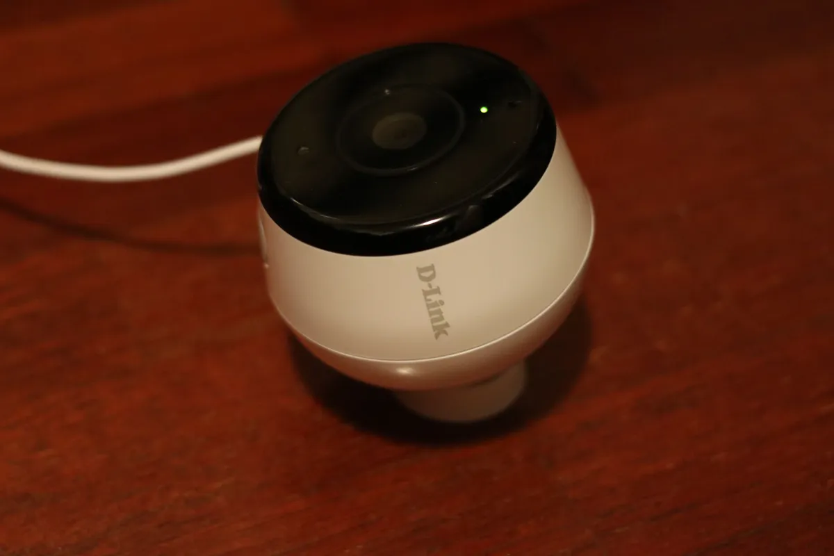 D-Link DCS-8600LH: Recensione di una Videocamera di Sicurezza Outdoor