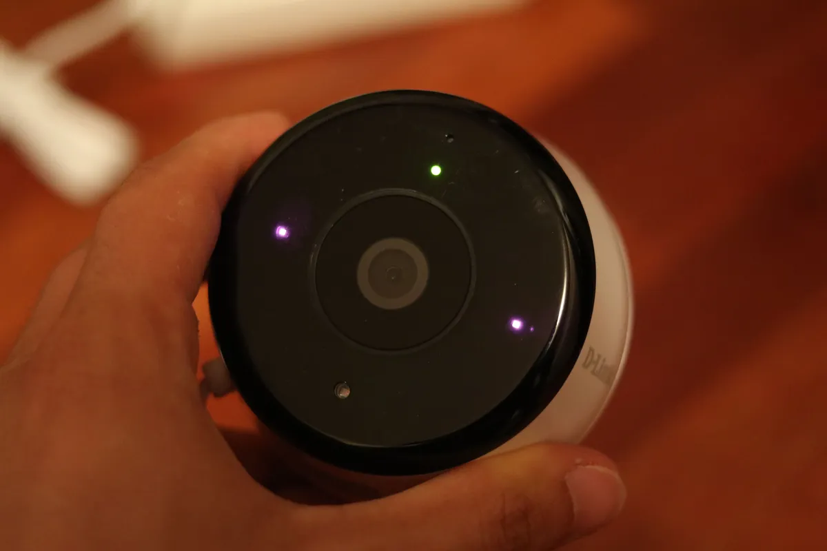 Recensione D-Link DCS-8600LH: Recensione di una Videocamera di Sicurezza Outdoor