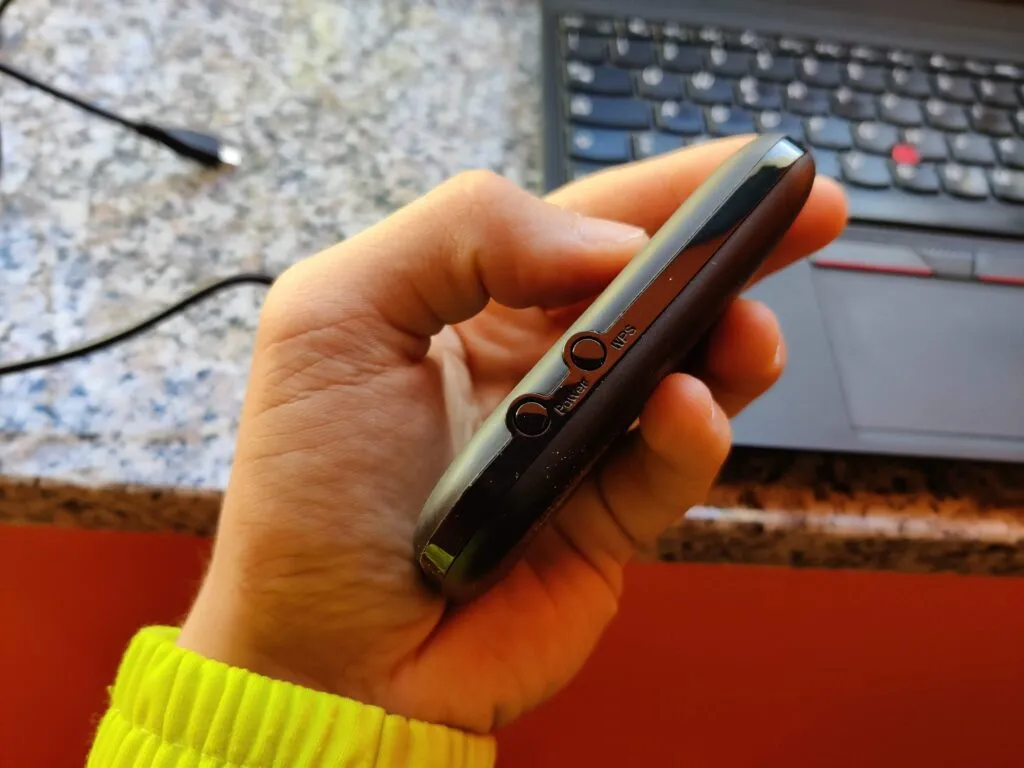 Recensione Recensione D-Link DWR-932: router 4G LTE portatile economico