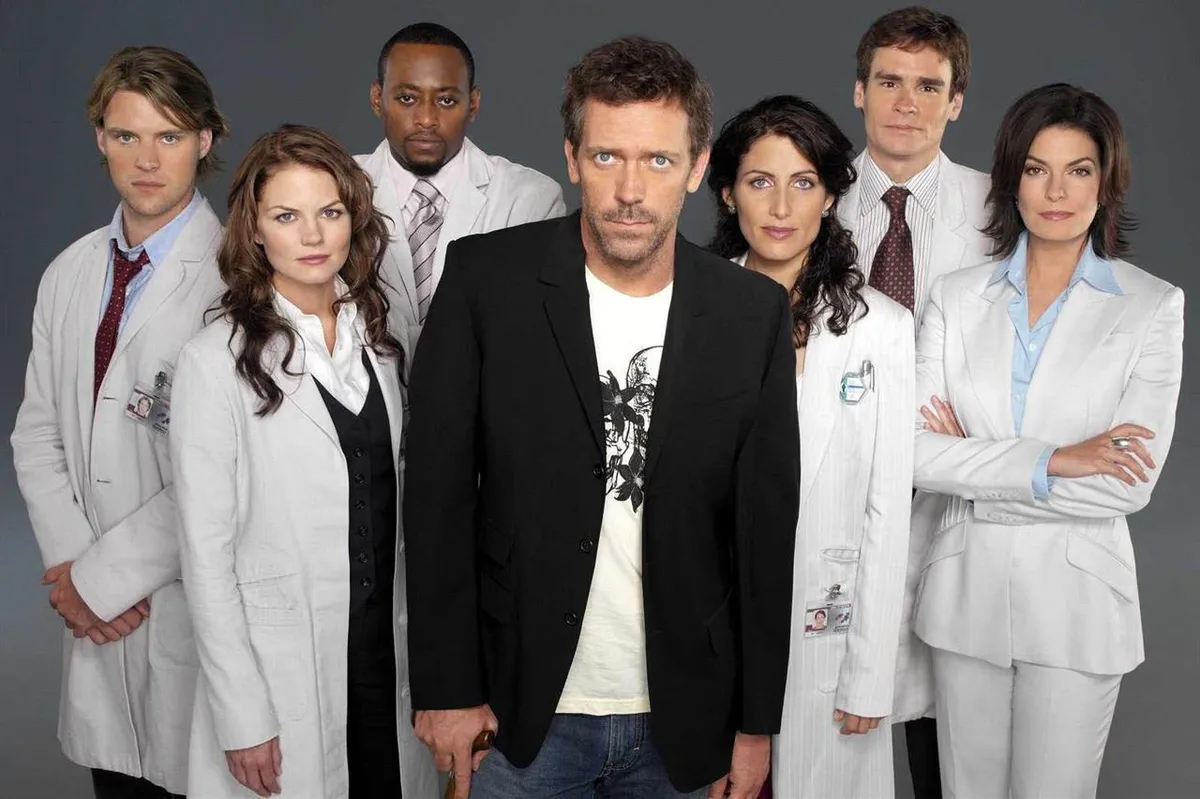 Recensione Dr. House, la recensione: riflessioni e genialità in una serie cult