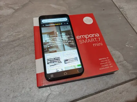 Recensione Recensione emporiaSMART.7mini: facile, tascabile e più versatile del previsto