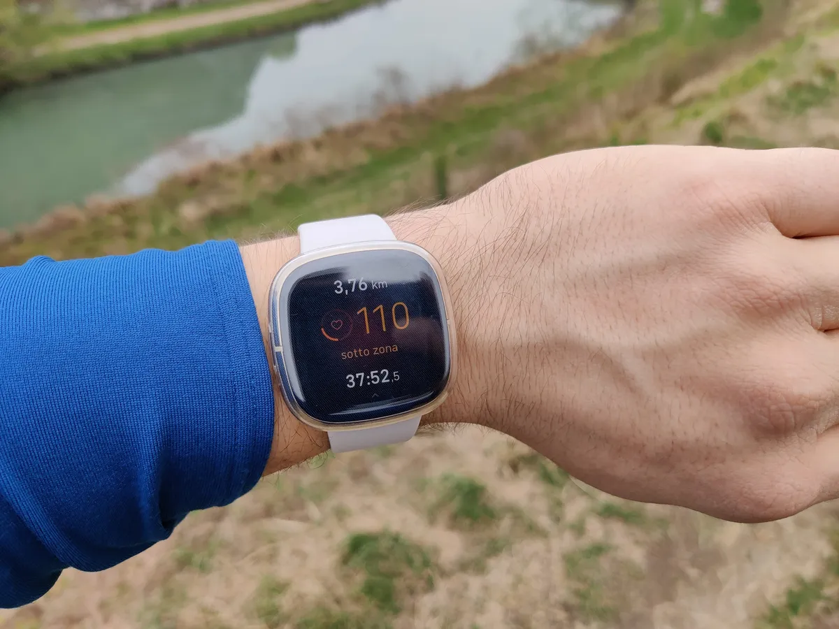 Recensione Fitbit Sense: lo smartwatch definitivo per la salute
