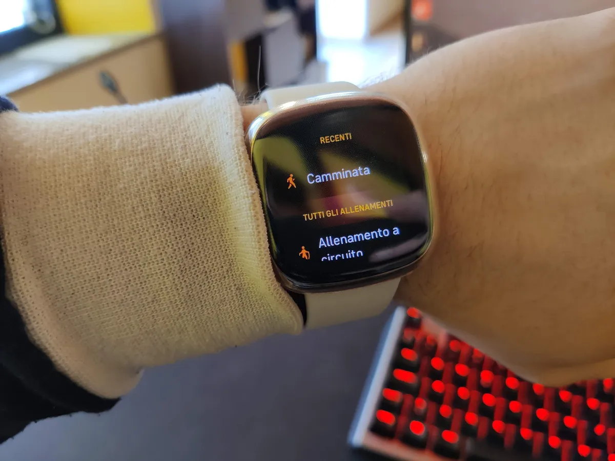 Recensione Recensione Fitbit Sense: lo smartwatch definitivo per la salute