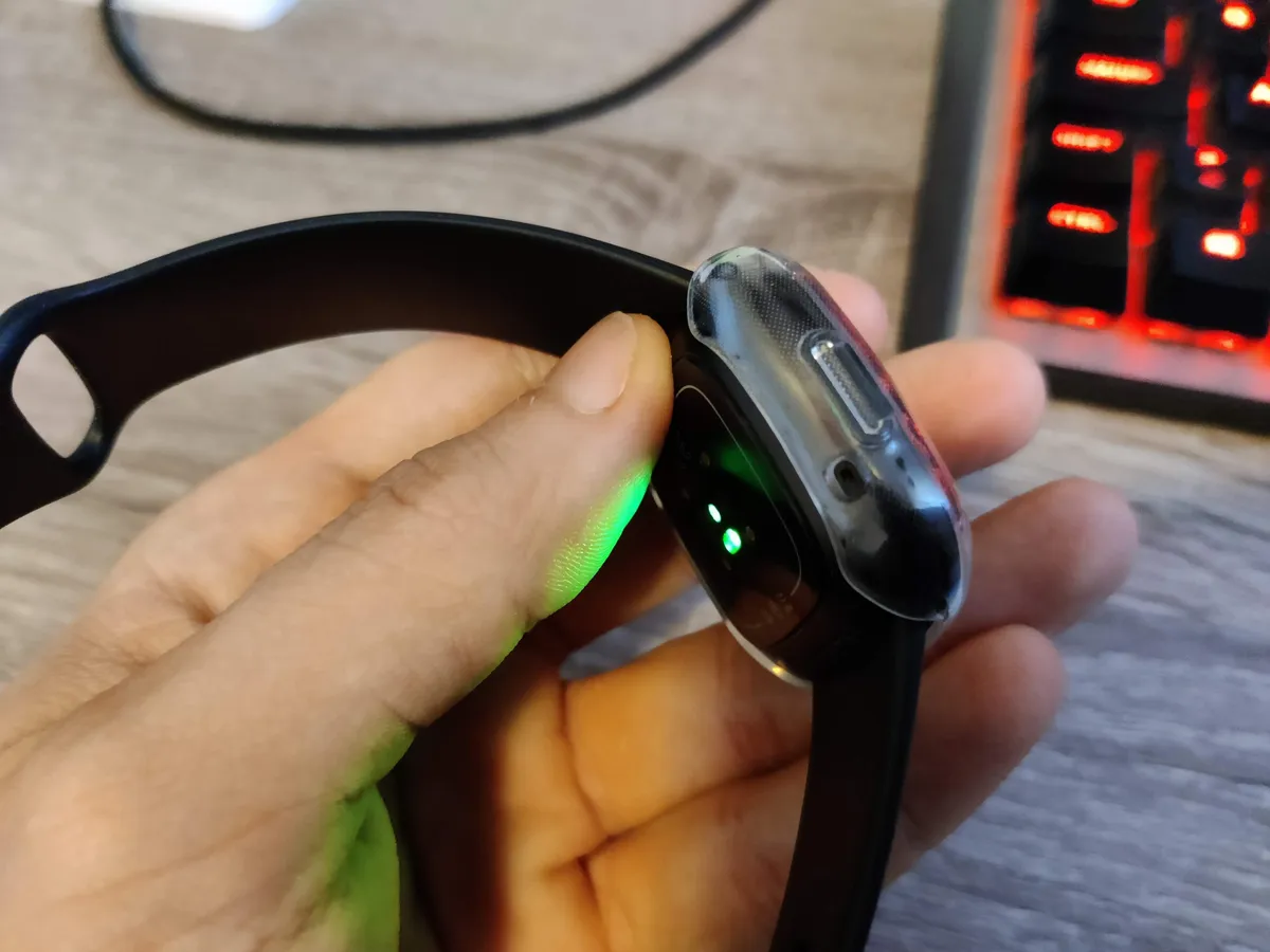 Recensione Recensione Fitbit Versa 3: semplicità e sport a portata di polso