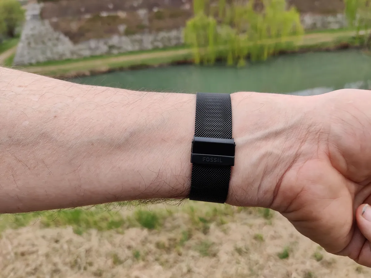Recensione Fossil Julianna HR Gen 5: eleganza Wear OS al polso