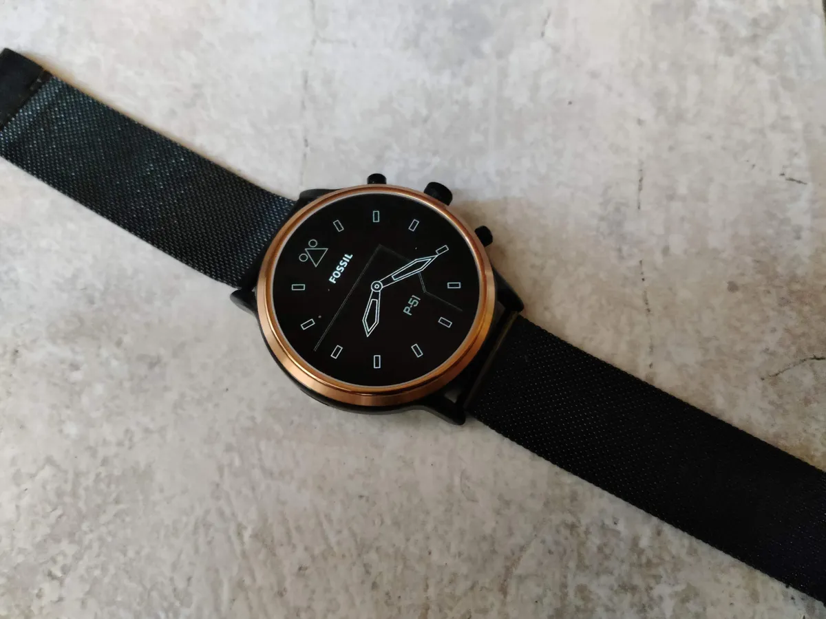 Recensione Recensione Fossil Julianna HR Gen 5: eleganza Wear OS al polso