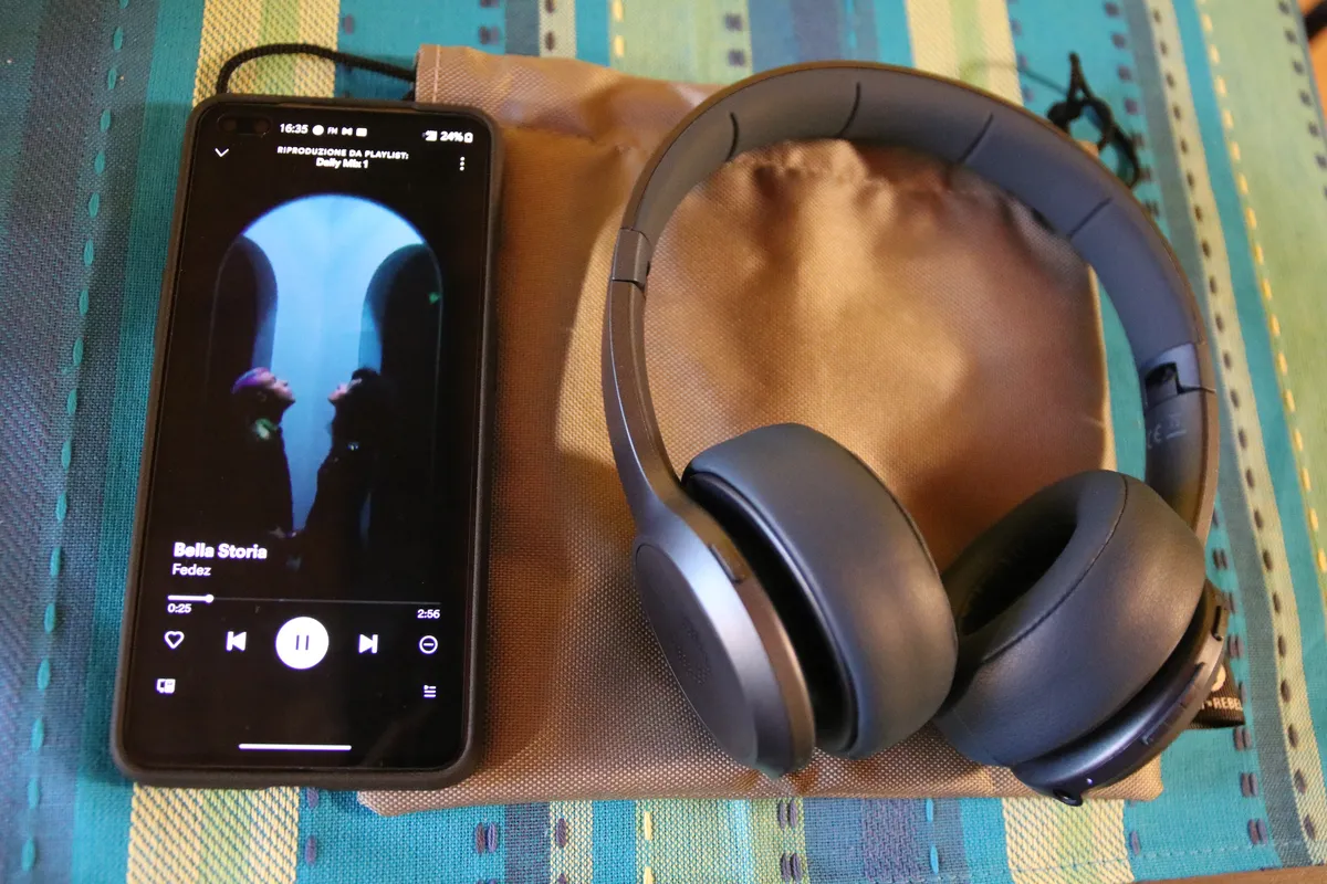 Recensione Recensione Fresh 'n Rebel Code ANC: stile, comfort e isolamento