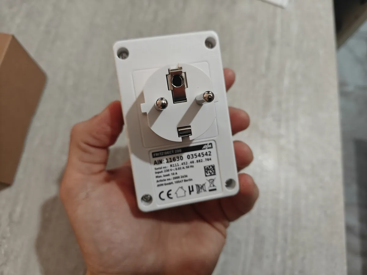 Recensione Recensione FRITZ!DECT 200: la presa smart AVM che misura i consumi