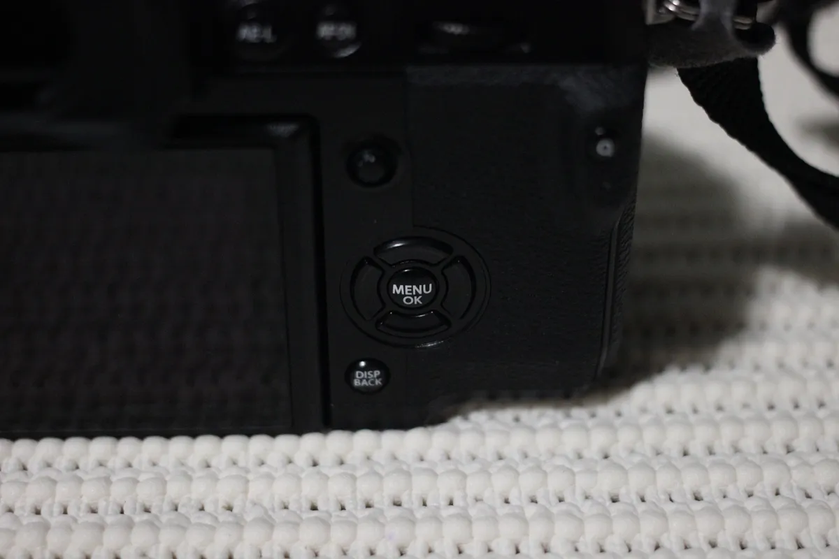 Fujifilm X H1