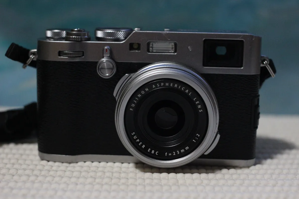 Fujifilm X100F