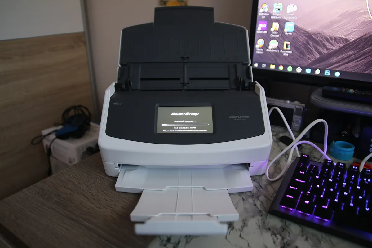 Fujitsu ScanSnap iX1500: prestazioni elevate e design compatto per la digitalizzazione