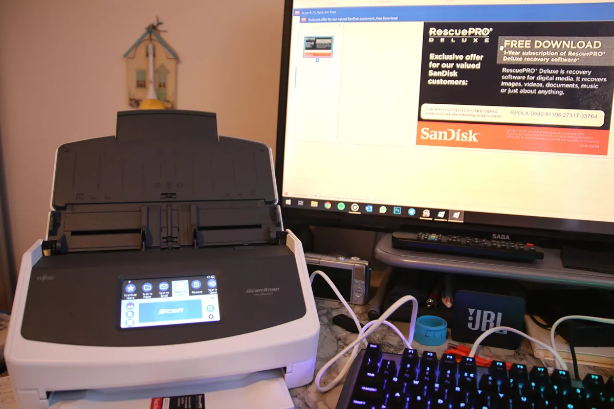 Recensione Fujitsu ScanSnap iX1500: prestazioni elevate e design compatto per la digitalizzazione