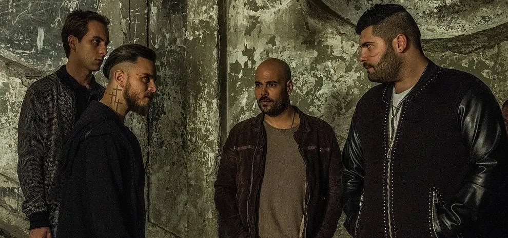 Recensione Recensione Gomorra: Un Fenomeno Globale della Televisione