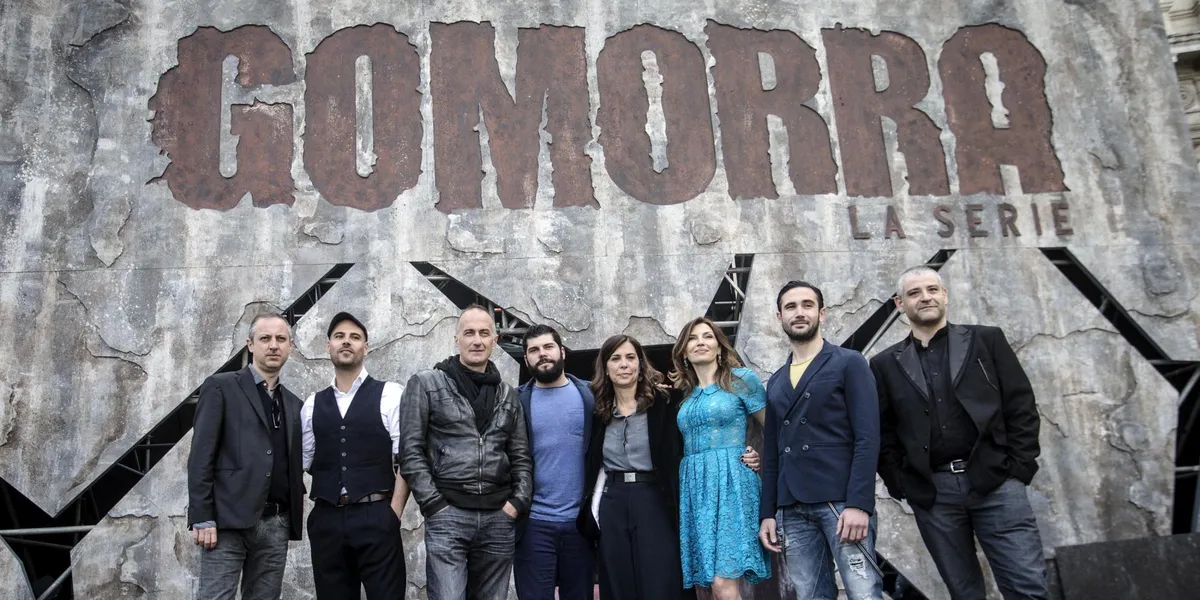 Recensione Recensione Gomorra: Un Fenomeno Globale della Televisione